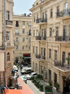 Nizami street Apart with balcony - 6