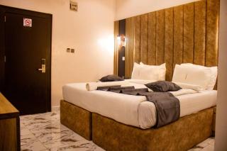 Victorian Bloom hotel and resort - 5