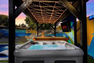 2x Hottub, Pool, Minigolf, Theater,games, 20guests - 9