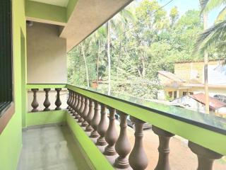 3 BHK Apartment with swimming pool - Jāmb - 4