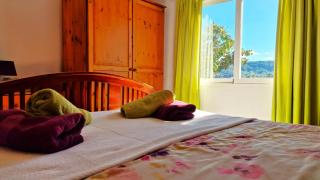 Finca Craig, Spacious Farmhouse with amazing garden and private heated pool - 5