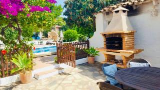 Finca Craig, Spacious Farmhouse with amazing garden and private heated pool - Rótova - 4