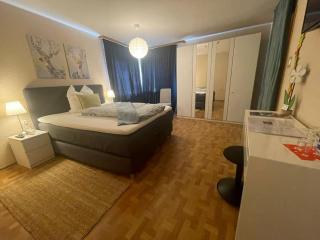 RingLodge Side - 1