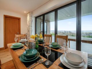 Bodwennol - a stunning house! - 2