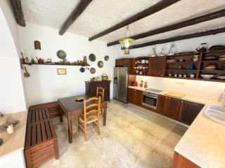 Elafonisi Manor with Private Pool & Jaccuzi - 6