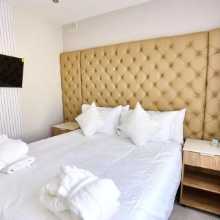 The Mendel Boutique Residency - 3