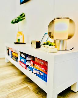 Loft & Lounge Suite - 7