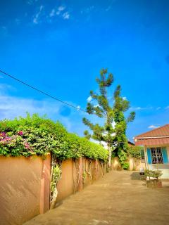 Jacobin Guest House & Cottages - 8
