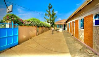 Jacobin Guest House & Cottages - 4