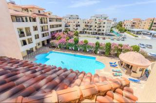 Stay and Nest Casa Liva Holiday Apartments, Pool & Central Paphos Location - 2