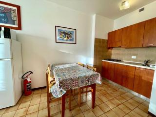 Flat with excellent location - 7
