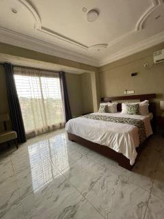 Yaoundé Omnisports Apartment - 2