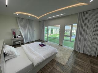 4 BR Private Pool Arabian tent Kids Area - 1