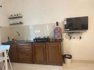 Gachibowli House of Arts 204 Elina Stays - 9