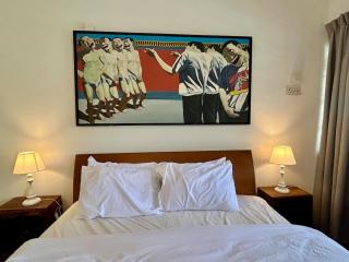 Cozy Homestay Super King Bed & Balcony SS2 PJ - 2