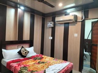 Hotel New Residency Ayodhya - 7