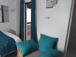Prime Fully Furnished Studio - 5