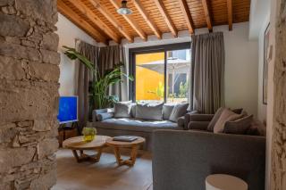 Exquisite 2BR modern village house w private pool - 5