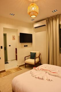 Oia Hotels - 1