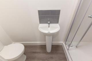 Radstock Road - Room 3a - 2