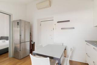 GuestHost - Darsena Bright Apartment Milan - 2