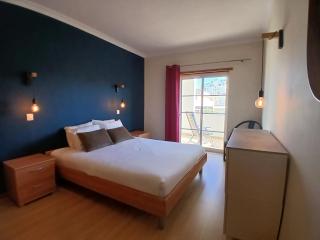 Cosy 1BDR Flat with Pool in Portimão by Lovelystay - 8