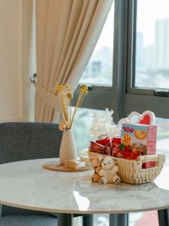 The Luxe KLCC by Infinitum - Deluxe Double Room B with Staircase - 4