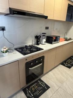 The Rosewood Place - 8