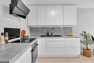 Northstay - Tromsø Aurora & Mountain View Apartment - 6