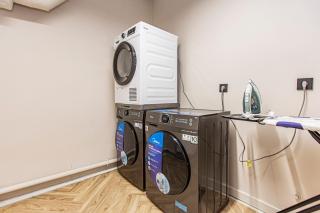 Luxx Aparts 2 - 5
