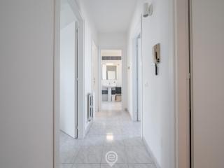 Sunset Oasis Apartment - 1