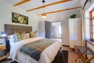 The Soleta Cottage, Almond Valley Getaway - 5