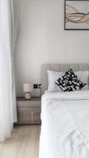 Luxury 1BR Apartment in Binghatti Heights, JVC - 1