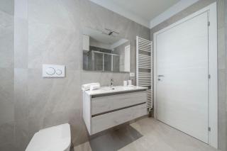 Le finestre sul Lago - Lake Como Front - Free Parking and AC - 2