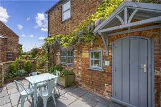 Covenham Holiday Cottages - Dragonfly - Covenham - 0