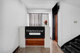 Collection O Whitefield Railway Station Kadugudi Whitefield - 7