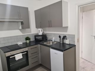Cozy Pod - Northumberland Park - North London - 7