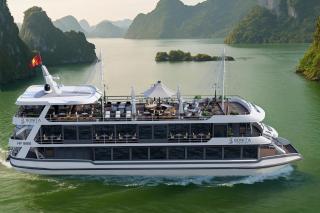 Cat Ba Bonita Cruise Lan Ha Bay with Private Balcony Suite and Bathtub - 3
