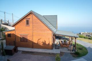 Acogedora Casa de Madera con piscina - 7