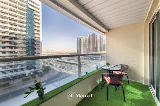 Cozy 1BR Apartment in Dubai Marina with City Views - 3