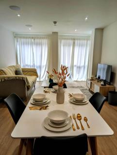 Leeds Arena Luxury Appt - 4