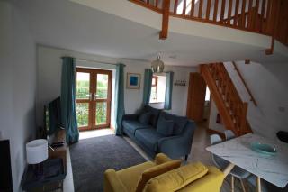 Fox Cottage, Covenham Holiday Cottages - 1