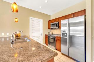 KBM Resorts FREE CAR Honua Kai Konea Remodeled 2-Bedroom Condo with Easy Pool Access HKK-104 - 2