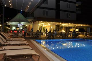 Vega Green Apart Hotel - 7