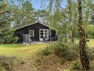 Holiday Home Troen - 3-8km from the sea by Interhome - 6