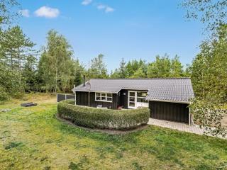Holiday Home Troen - 3-8km from the sea by Interhome - 2