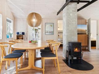 Holiday Home Ilmari - 150m from the sea by Interhome - 6