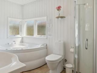 Holiday Home Fenja - 1-2km from the sea by Interhome - 6