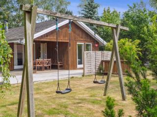 Holiday Home Aase - 950m from the sea by Interhome - 9