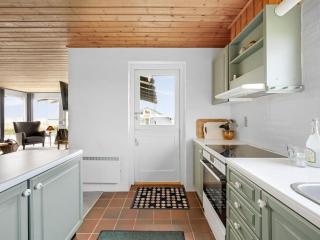 Holiday Home Kirsa - 200m to the fjord by Interhome - 3